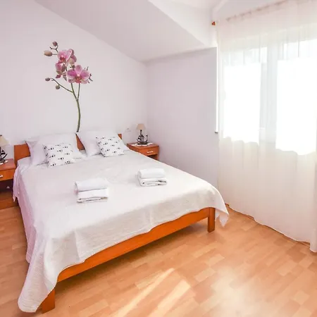 Apartamento Kantar *