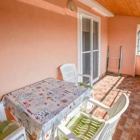 Apartamento Kantar Sveti Filip i Jakov