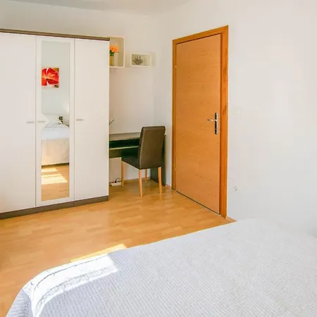 Apartamento Kantar Sveti Filip i Jakov