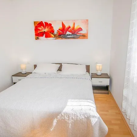 Kantar Apartamento *